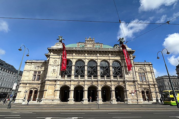 Prva Bečka dvorska opera